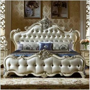 Luxury Classic King Size Bed in Teak Wood